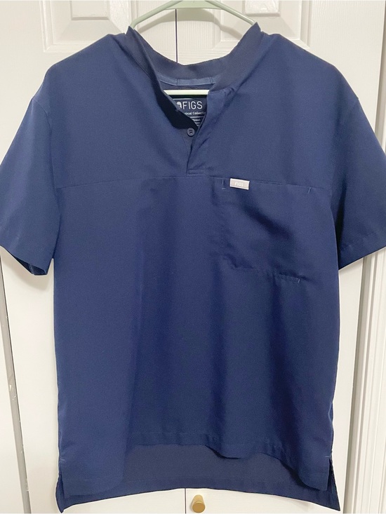 Figs Other - Figs Women’s Navy Short Sleeve Scrub Top
